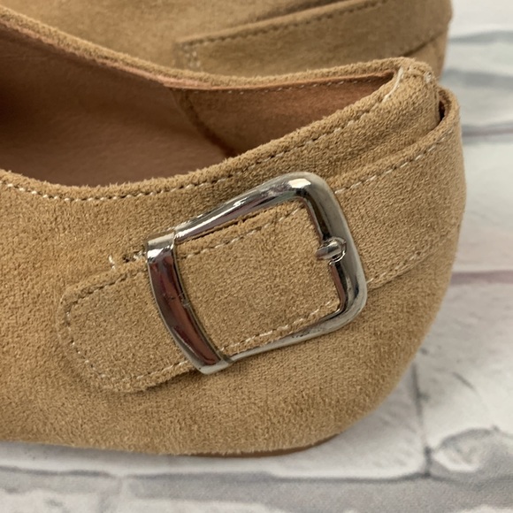 Tinstree Flat slip on shoes Size 9 Pointed Toe Flats Tan New NWOT - Picture 9 of 11